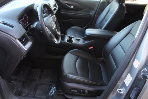 Used 2024 GMC Terrain SLT image 11