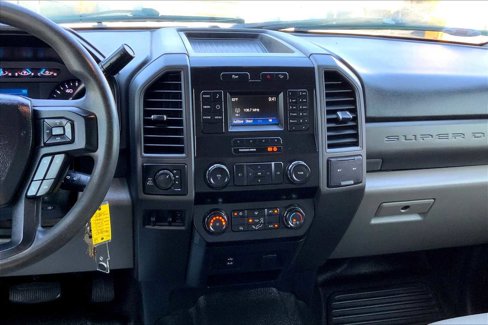 Used 2019 Ford F250 XL w/ Power Equipment Group image 6