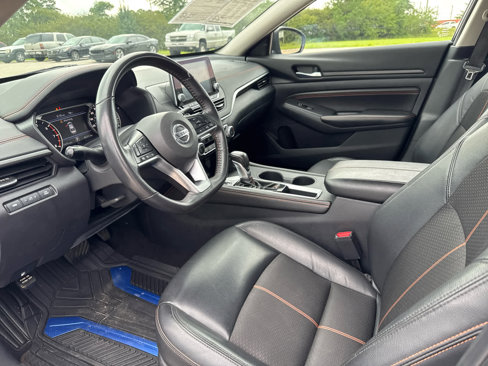 Used 2022 Nissan Altima 2.0 SR image 14