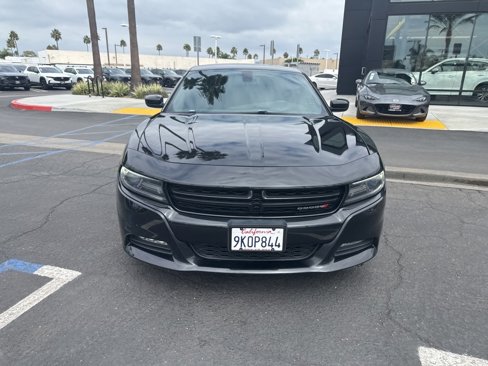 Used 2017 Dodge Charger SXT w/ Blacktop Package image 8