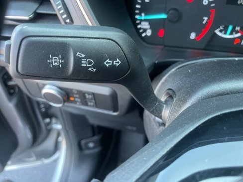 Used 2022 Ford Escape SE w/ Cold Weather Package image 29