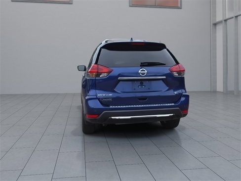 Certified 2020 Nissan Rogue SL image 7