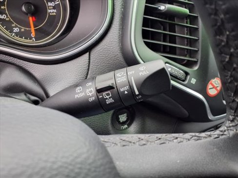Used 2023 Jeep Cherokee Altitude Lux image 24