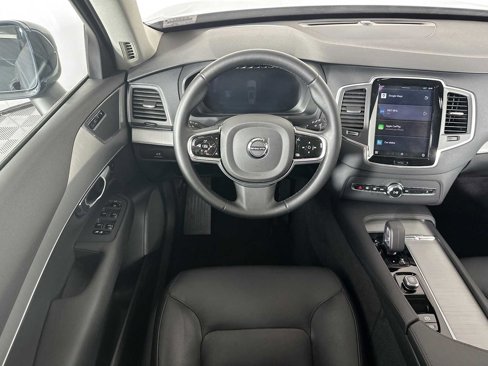 Certified 2024 Volvo XC90 B5 Core image 21