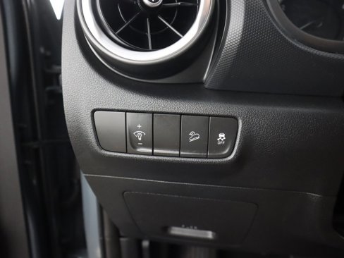 Used 2022 Hyundai Kona SEL image 36