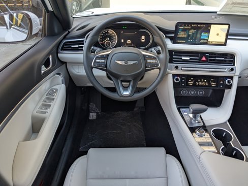 New 2025 Genesis G70 2.5T image 11