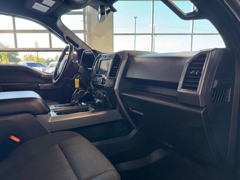 Used 2019 Ford F150 XLT w/ Equipment Group 302A Luxury image 27