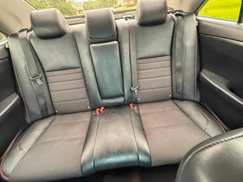 Used 2016 Toyota Camry SE image 16