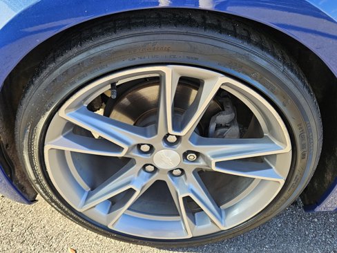 Used 2019 Chevrolet Camaro LT w/ RS Package image 10