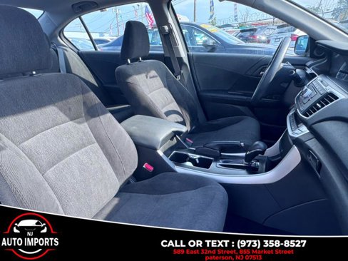 Used 2013 Honda Accord EX image 18