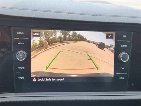 Used 2020 Volkswagen Jetta SEL image 25