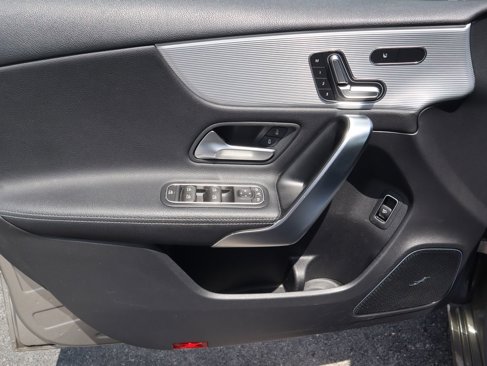 Used 2021 Mercedes-Benz A 220 image 17