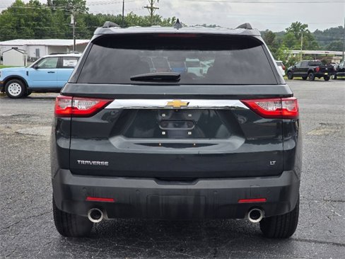Used 2021 Chevrolet Traverse LT image 25