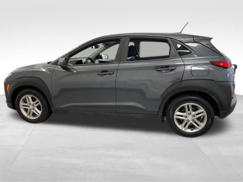 Used 2020 Hyundai Kona SE image 3