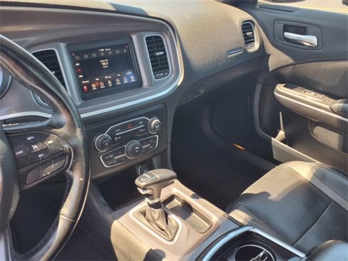 Used 2022 Dodge Charger SXT w/ Leather Interior Group image 12