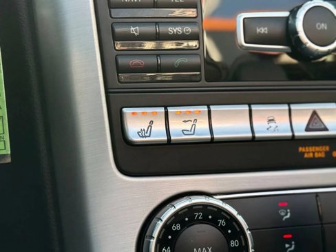 Used 2014 Mercedes-Benz SLK 250 image 15