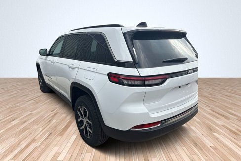 New 2025 Jeep Grand Cherokee Limited image 6