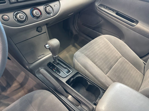 Used 2005 Toyota Camry LE image 21
