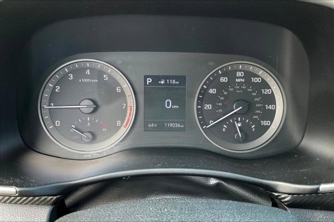 Used 2019 Hyundai Tucson Sport image 12