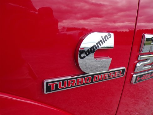 Used 2018 RAM 2500 Laramie w/ Off Road Package image 16