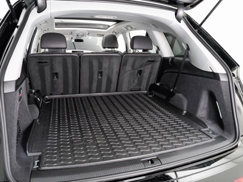 Used 2017 Audi Q7 3.0T Premium image 27