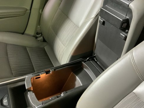 Used 2017 Chevrolet Impala LT image 28