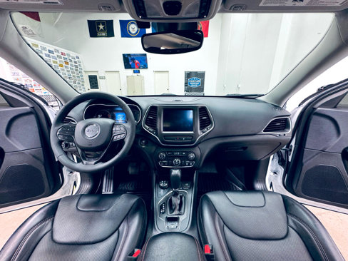 Used 2022 Jeep Cherokee Trailhawk w/ Sun, Sound & Nav Group image 31