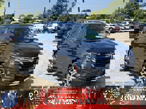Used 2022 Chevrolet Equinox LT image 1