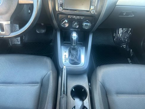 Used 2011 Volkswagen Jetta TDI image 20