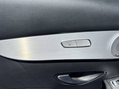 Used 2019 Mercedes-Benz GLC 300 4MATIC Coupe image 36