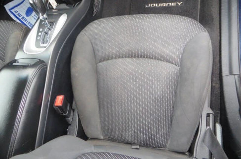 Used 2017 Dodge Journey SXT w/ Comfort/Convenience Group image 43