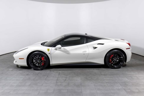 Used 2016 Ferrari 488 GTB image 6