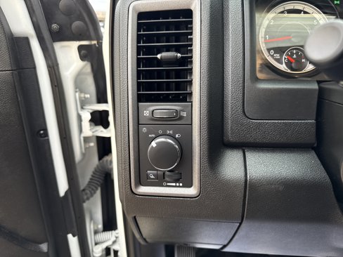 Used 2022 RAM 1500 Tradesman image 17