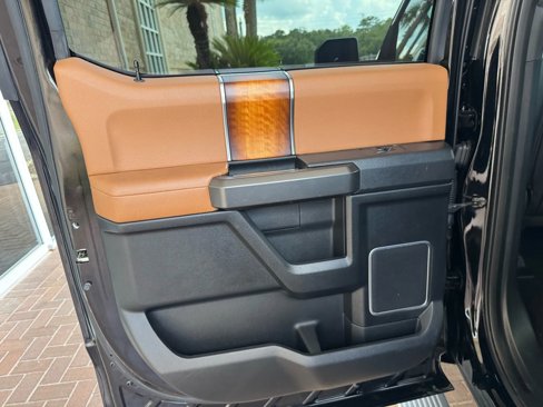 Used 2017 Ford F150 Limited image 19