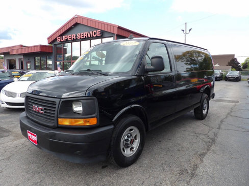 Used 2017 GMC Savana 2500 image 1