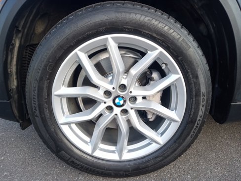 Used 2019 BMW X5 xDrive40i w/ Luxury Seating Package image 8
