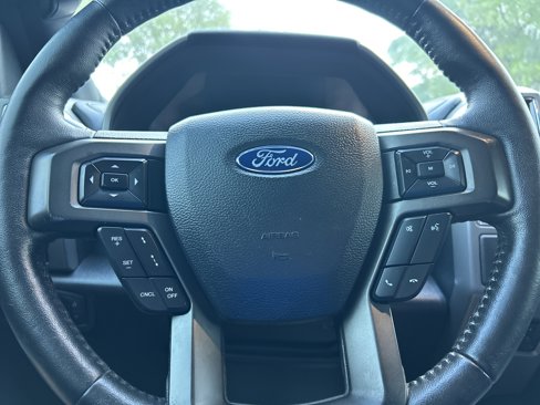 Used 2019 Ford Expedition Max XLT w/ Equipment Group 202A image 26