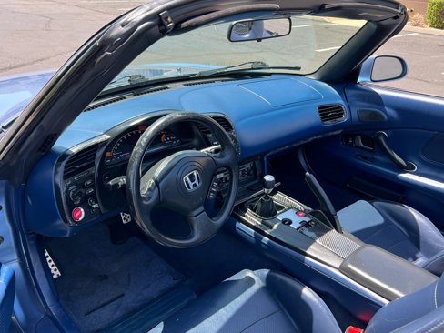 Used 2004 Honda S2000 image 11