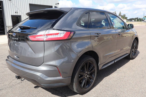 Used 2022 Ford Edge ST-Line w/ Class II Trailer Tow Package image 3