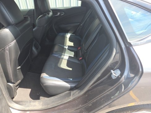 Used 2015 Chrysler 200 S image 15