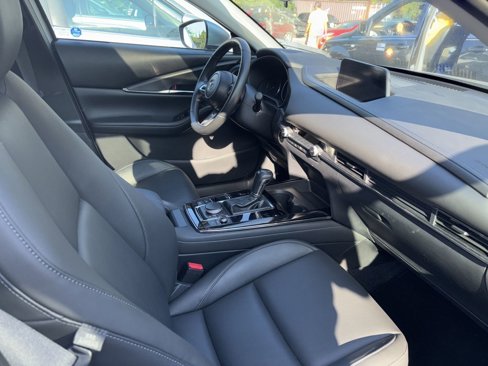 Used 2021 MAZDA CX-30 AWD 2.5 S w/ Preferred Package image 3