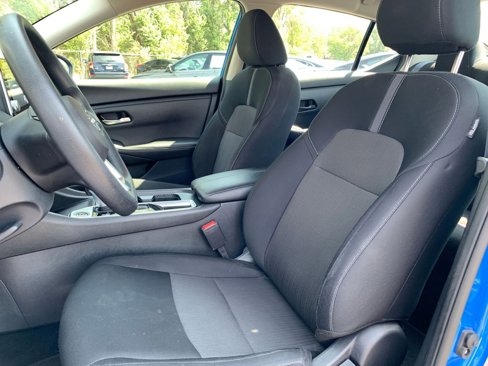 Used 2024 Nissan Sentra SV image 24