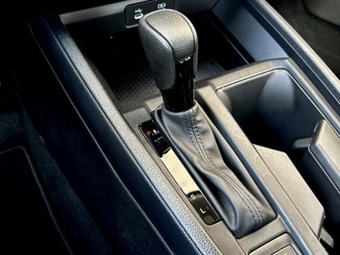 Used 2025 Honda Accord SE image 22