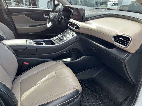 Used 2021 Hyundai Santa Fe Limited image 19