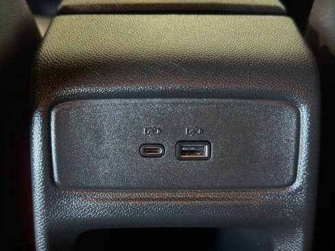 Used 2024 Chevrolet Trax RS image 13