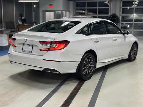 Used 2021 Honda Accord EX-L image 4