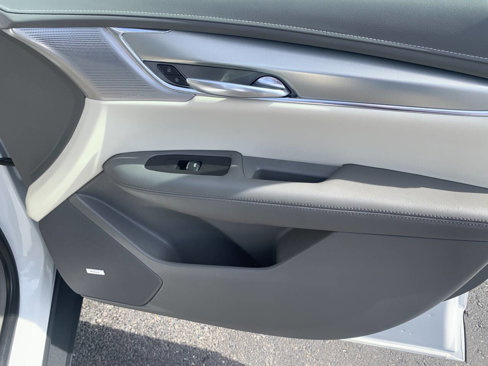 Used 2022 Cadillac XT5 Premium Luxury image 29