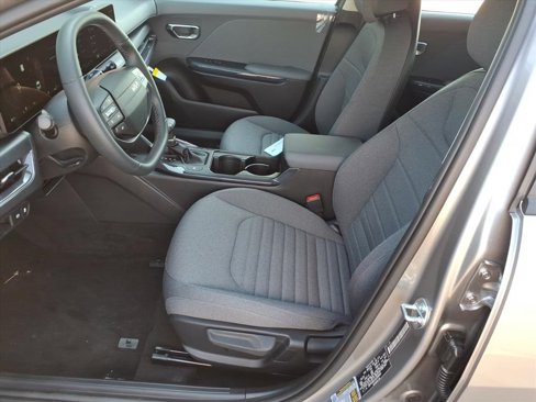 New 2025 Kia K4 EX image 11