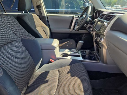 Used 2012 Toyota 4Runner SR5 image 5