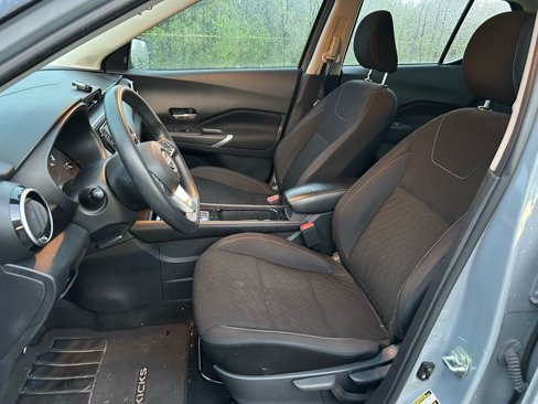 Used 2023 Nissan Kicks SV image 14